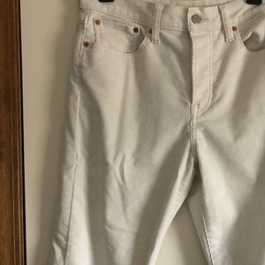 Levi wedgie straight white corduroy pants